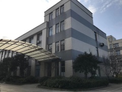 港閘區(qū)廠房出租，靠近南通理工學院，一棟3層，有電梯